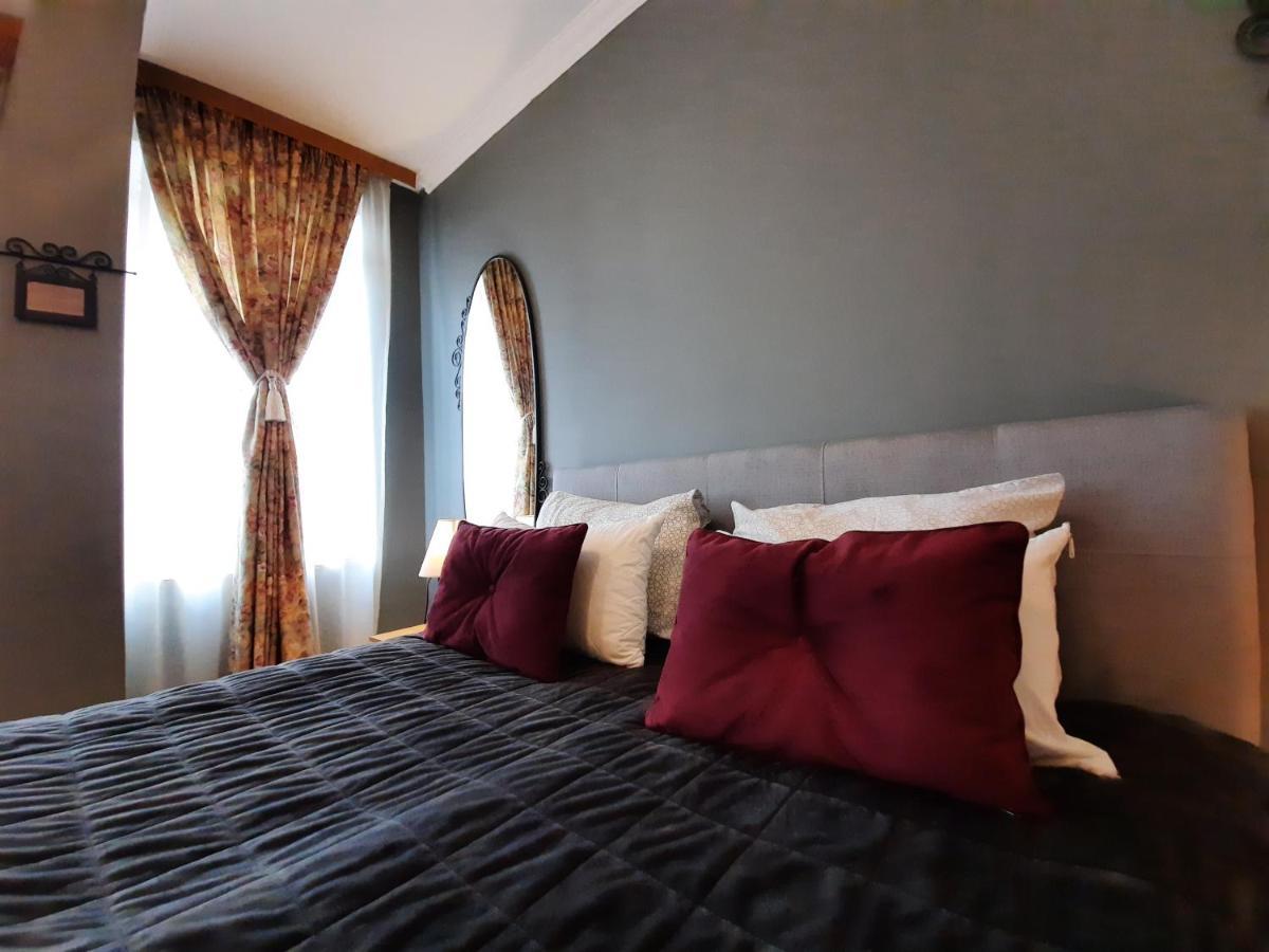 Casa Dea Aparthotel เวลีคอเทอร์โนโว ภายนอก รูปภาพ